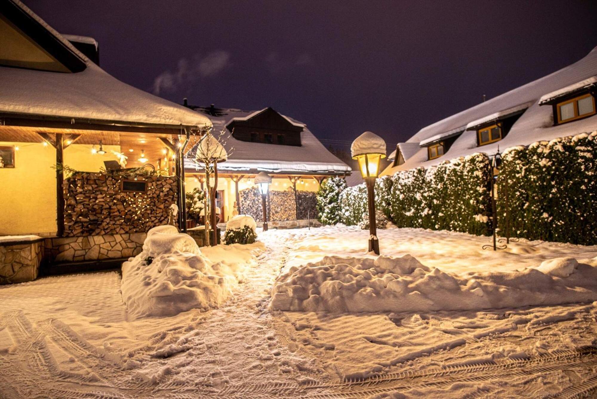 Penzion A Restaurace Stare Casy Horní Bečva Eksteriør bilde